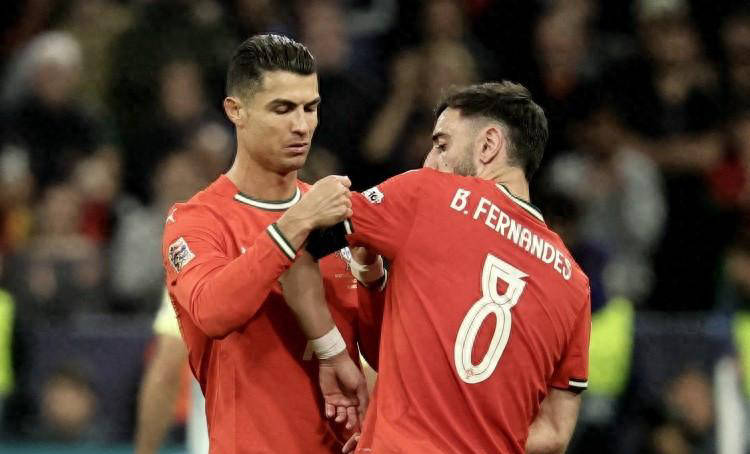 曼联准备明夏清洗队长B费 4500万欧元锁定德甲24岁中场新星施蒂勒